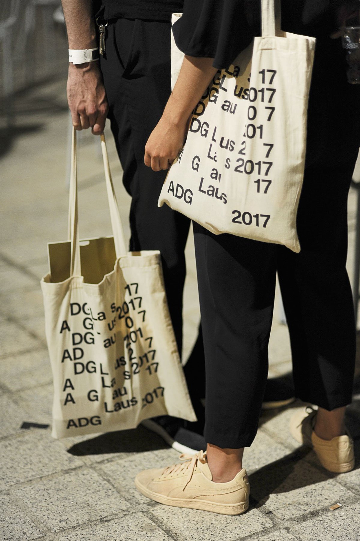 深圳品牌設(shè)計  ADG Laus 2017運(yùn)動獎項(xiàng)會品牌形象  手提袋設(shè)計