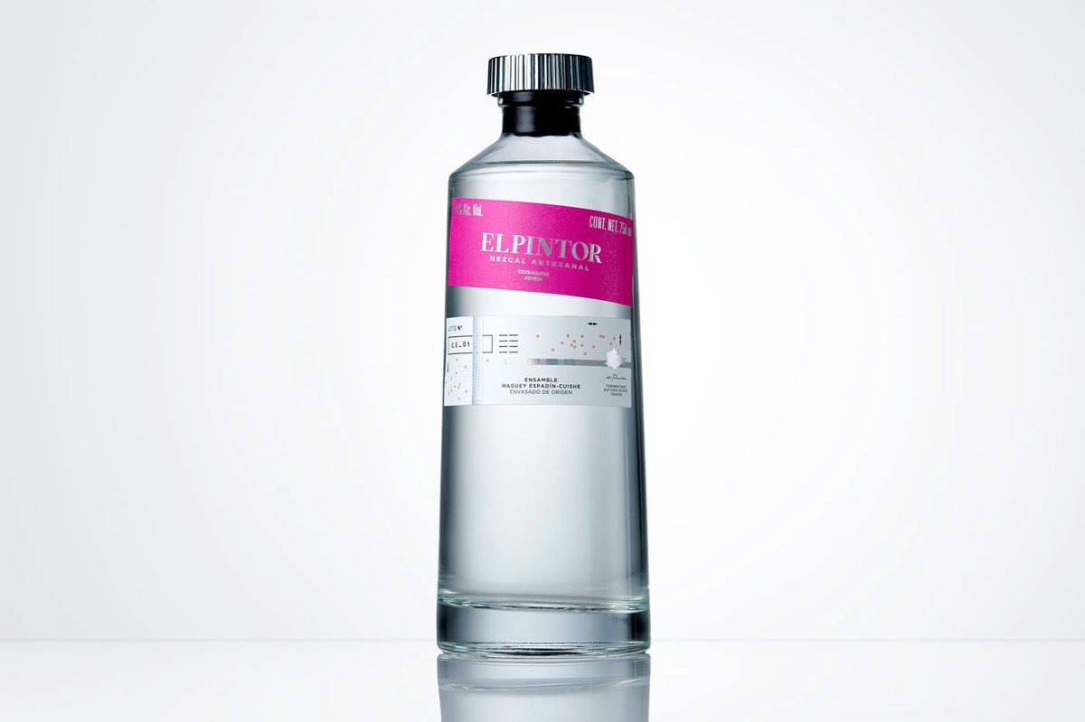 奢華龍舌蘭酒品牌設(shè)計(jì)和酒品牌包裝設(shè)計(jì)包含哪些內(nèi)容,品牌設(shè)計(jì)，品牌形象設(shè)計(jì)，酒品牌設(shè)計(jì)，品牌包裝設(shè)計(jì)，酒包裝設(shè)計(jì)，深圳品牌設(shè)計(jì)，左右格局