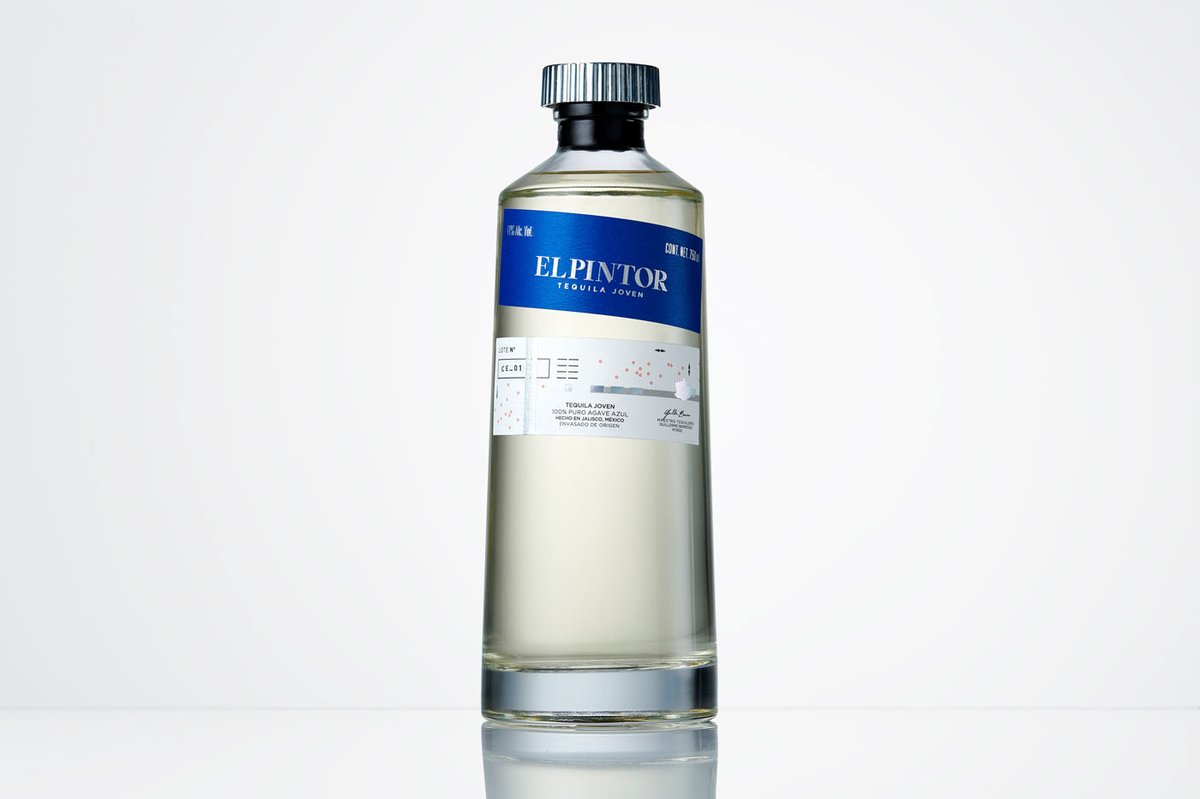 奢華龍舌蘭酒品牌設(shè)計(jì)和酒品牌包裝設(shè)計(jì)包含哪些內(nèi)容,品牌設(shè)計(jì)，品牌形象設(shè)計(jì)，酒品牌設(shè)計(jì)，品牌包裝設(shè)計(jì)，酒包裝設(shè)計(jì)，深圳品牌設(shè)計(jì)，左右格局
