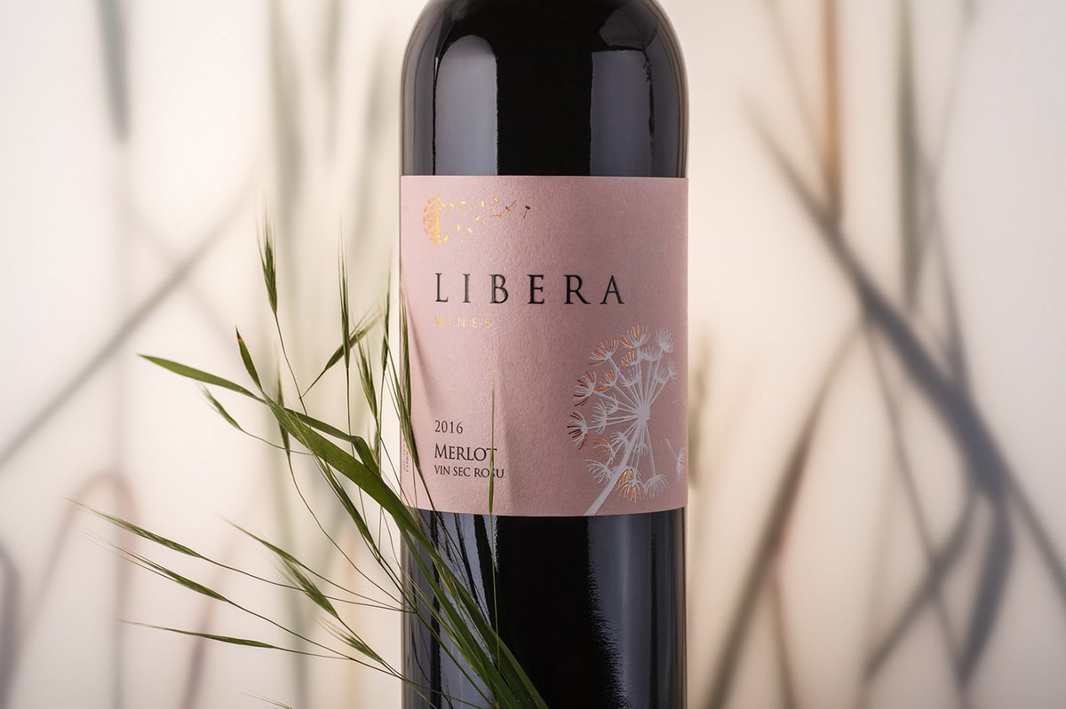 Libera餐食葡萄酒品牌包裝設計——創新品牌營銷的必要性，餐飲品牌設計，品牌形象整合，品牌包裝設計，餐飲品牌視覺設計，餐飲品牌營銷，品牌戰略定位，品牌設計公司，深圳品牌策劃，深圳品牌設計，左右格局