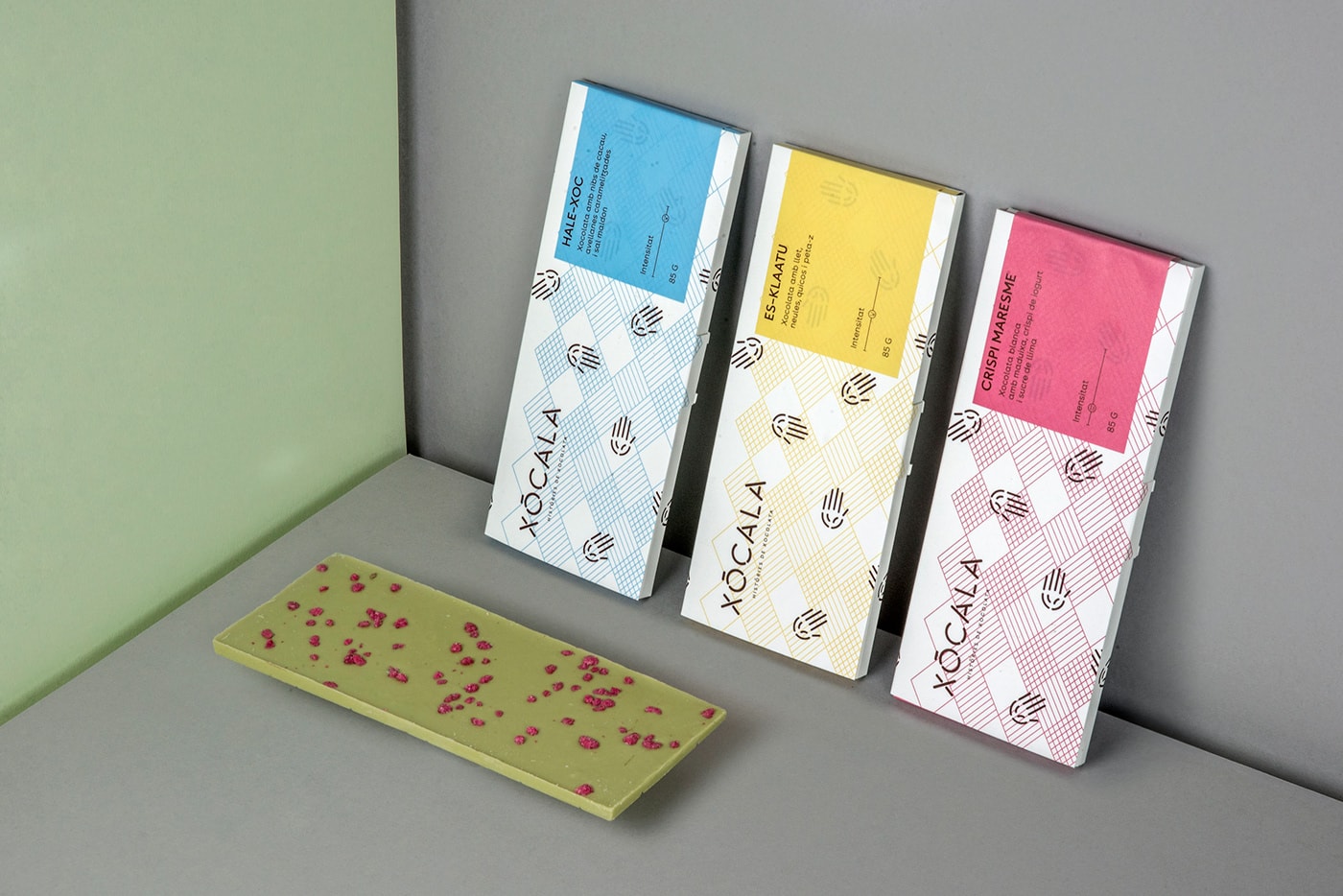 創意食品 Xo?cala 巧克力品牌形象設計案例欣賞，食品品牌設計，品牌設計公司，深圳品牌設計，左右格局